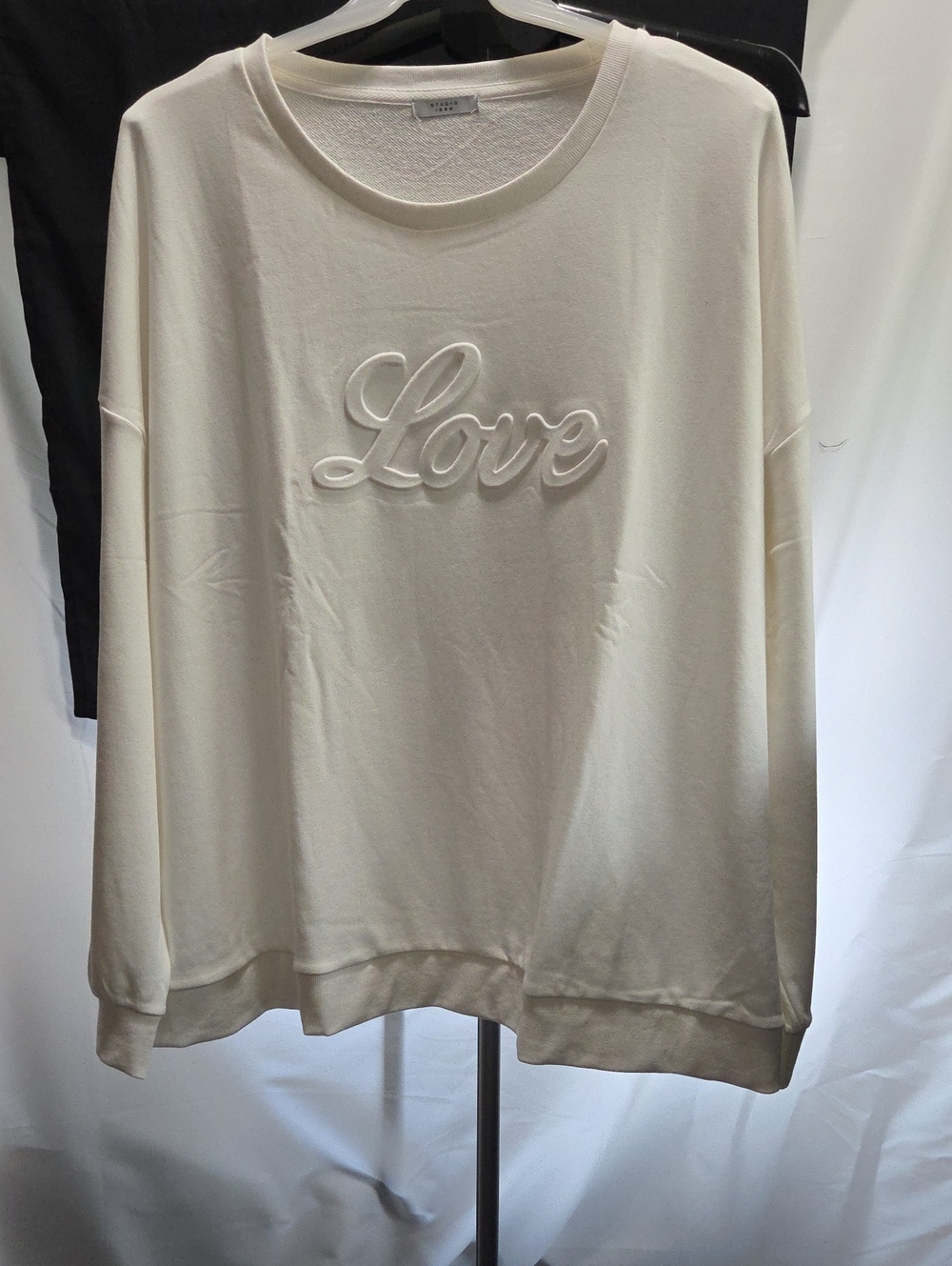 Studio 1886 White Crewneck Pullover